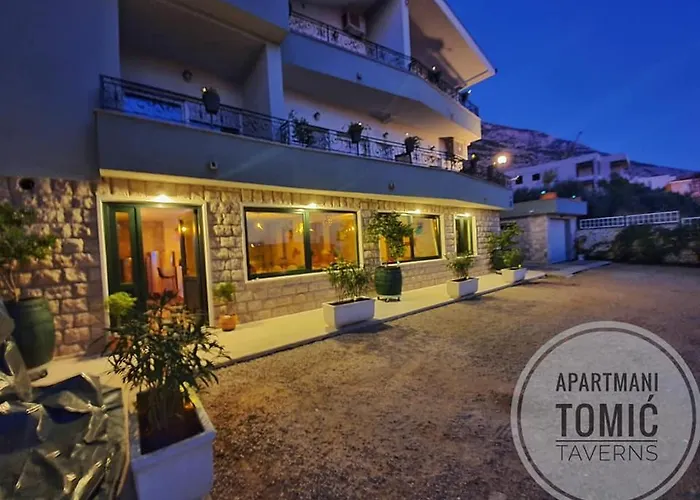 Tomic Apartment Makarska